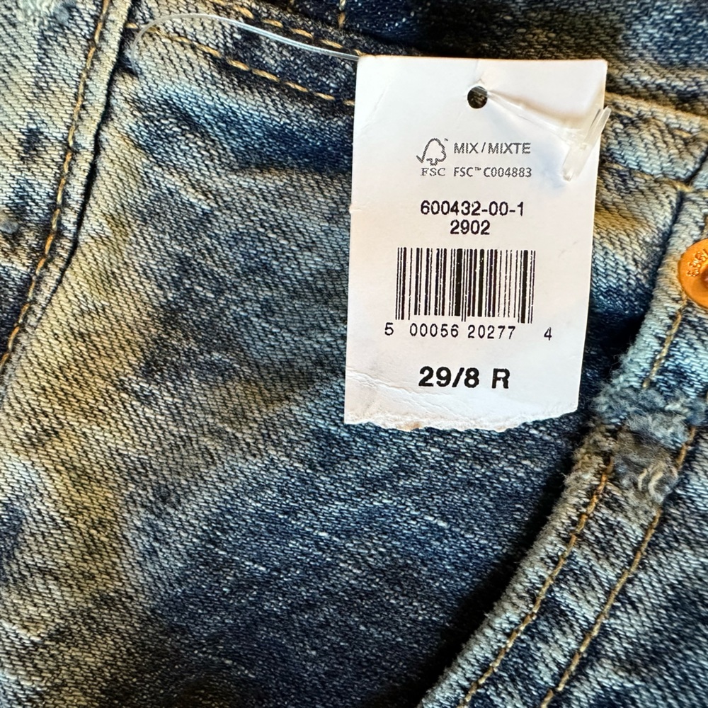 Gap Vintage Flare High Rise Jeans, Size 29/8R. - Picture 6 of 7